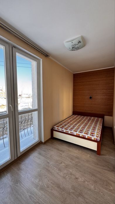 Здам 2 х кімнатну квартиру з АО по вул Бердичівській і кондиціонером