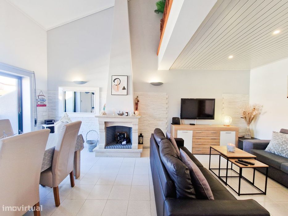 T3 Duplex com Vista Mar – Praia da Barra.