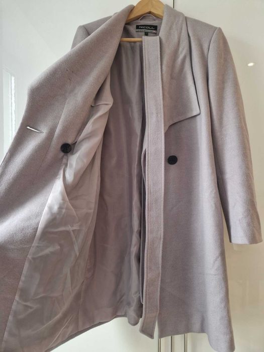 Damski płaszcz w kolorze brudny róż, rozmiar L/40