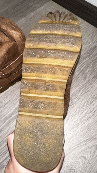 Зимові чоботи 38