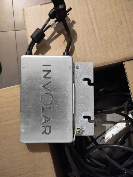 250 W Microinverters64172203003138120