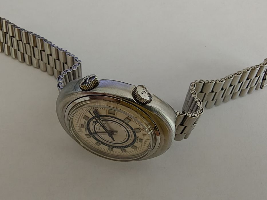 Jaeger LeCoultre Memovox E873 Speed Beat