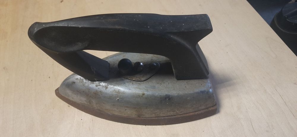 Праска нагрівальна, ретро праска.