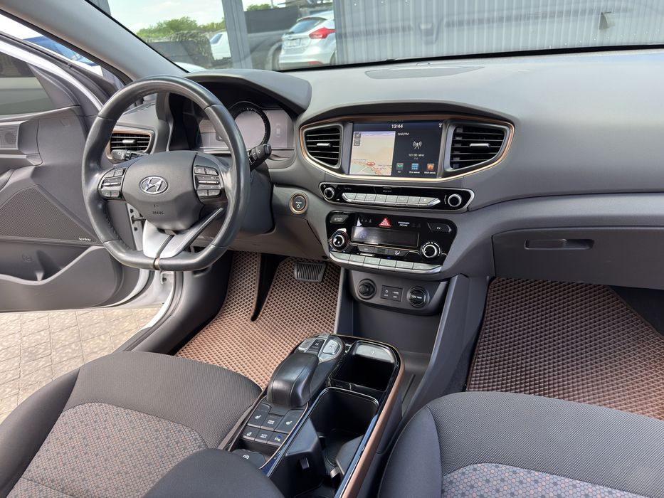 В продаже официальный Hyundai Ioniq Electric 2019