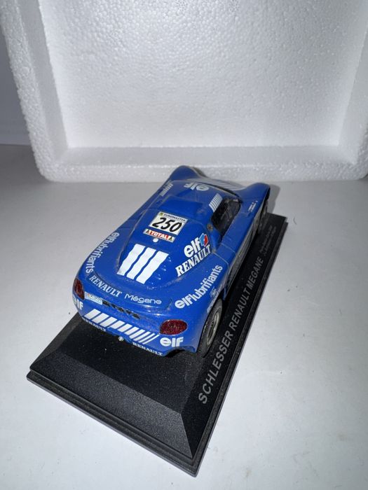 Miniatura Renault Megane rally 1:43