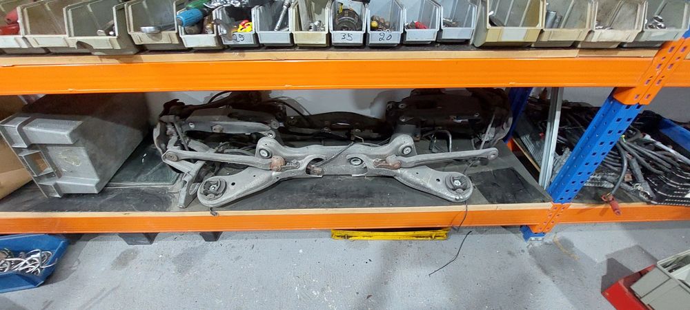 Peças Mercedes E220, carroçaria W 211