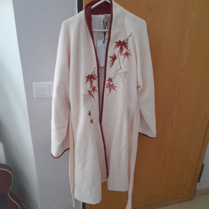 Casaco novo com etiqueta