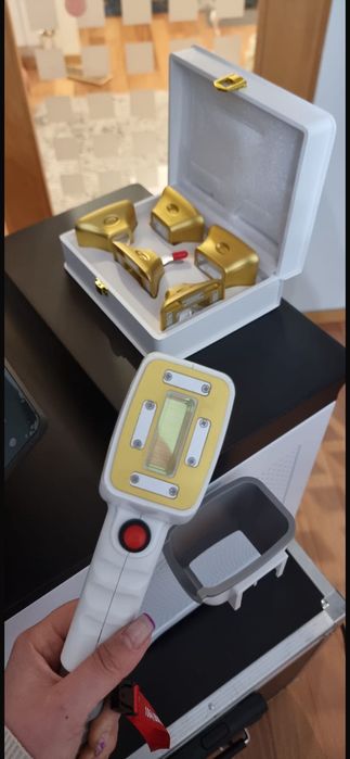 Alugo máquina depilação laser 4 comprimentos de onda 1600w 16 barras