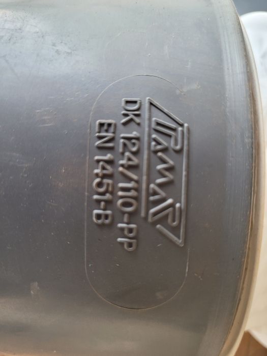 Rura przyłączeniowa kominka wentylacyjnego