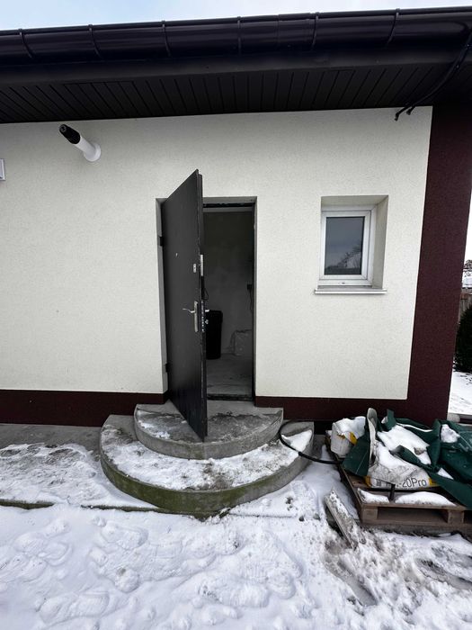 Продаж будинку в с. Вороньків Без комісії , Дров"яне опалення, станція