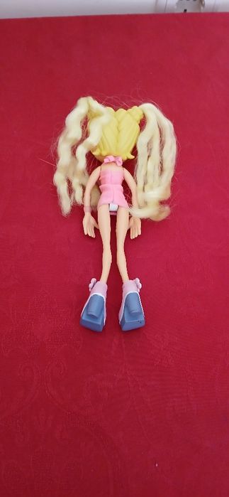 Boneca ótimo estado