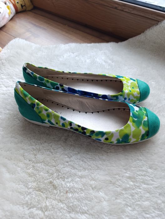 Baleriny zielone rozmiar 40 . Nowe