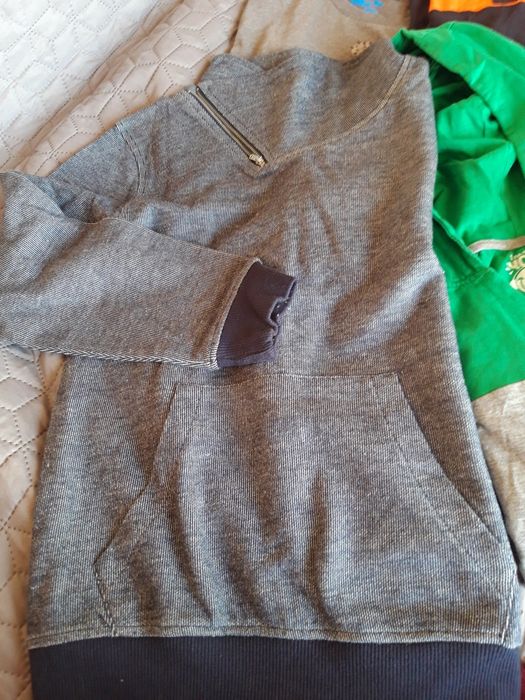 Bluzy chłopięce rozmiar 146