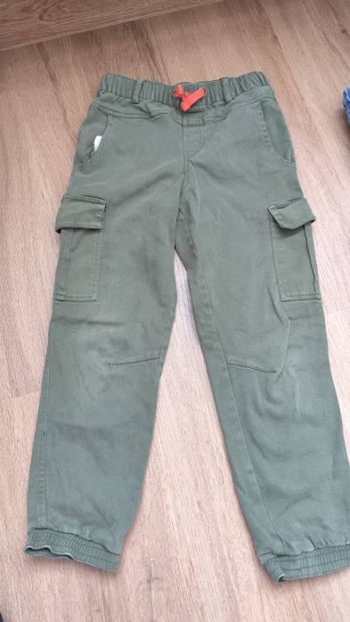 Spodnie chłopięce rozmiar  128