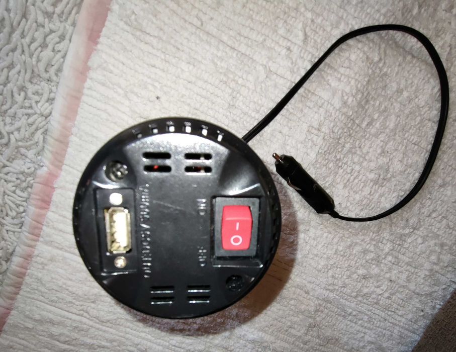 Tomada eletricidade no carro - carregador 220 TOMADA + USB 300 W