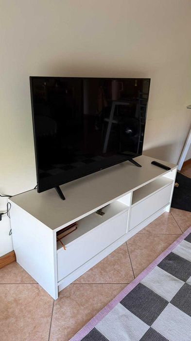 Móvel Branco para TV