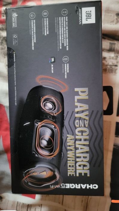 JBL Charge 5 Wi-Fi