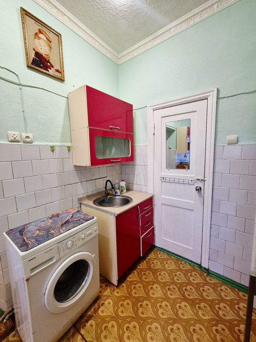 2 Кімнатна.Центр Вул.Преображенська  Біля Макдональдс.