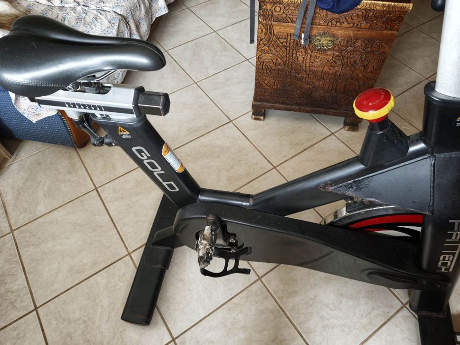 Bicicleta De Ginástica  CYCLING