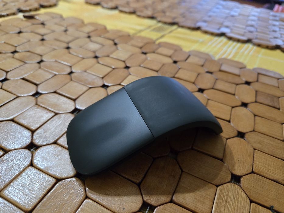 Microsoft Surface Arc Mouse mysz bluetooth