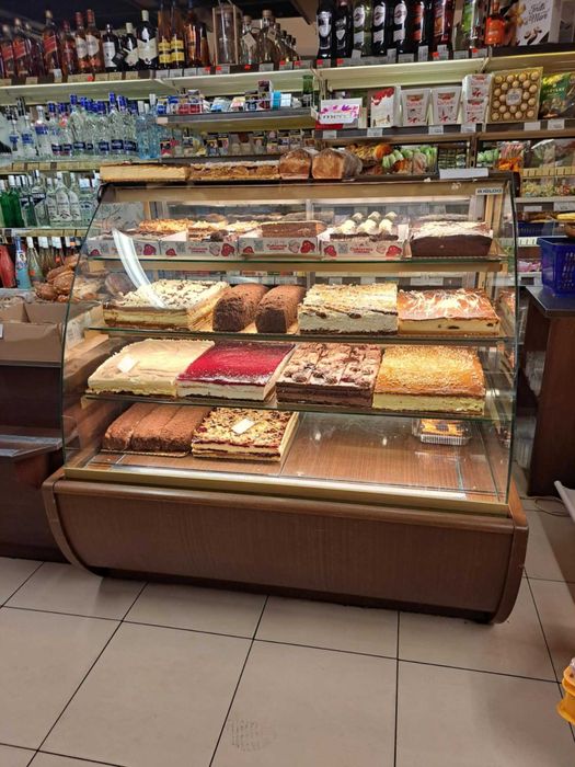 Sprzedam wyposażenie sklepu