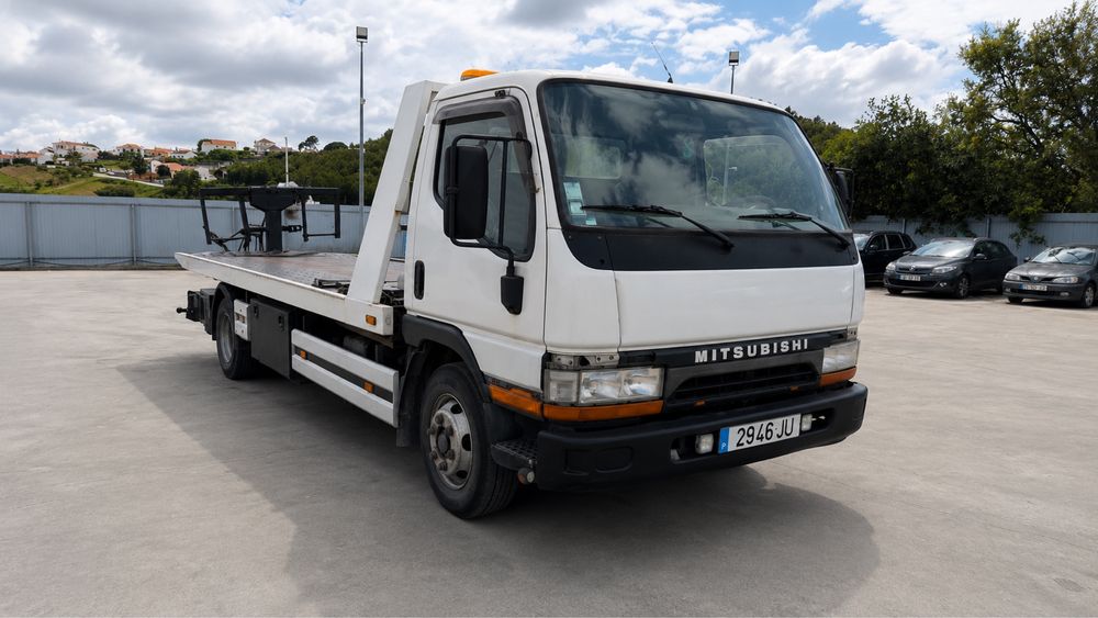 Mitsubishi Canter HD - PRONTO SOCORRO