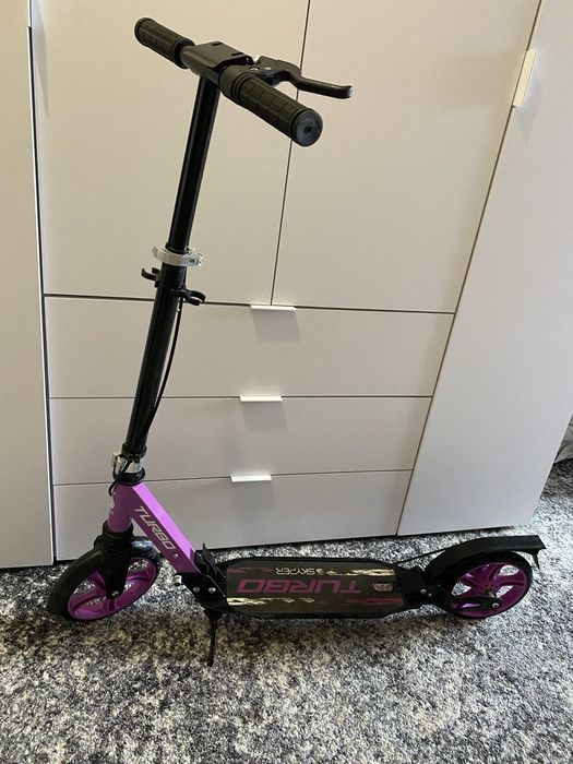 Самокат, стан нового, без дефектів.