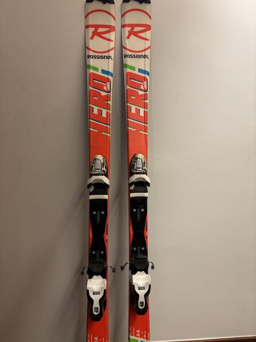 Narty Rossignol Hero 150