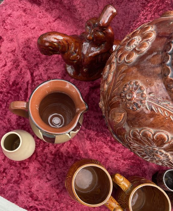 Різні вироби Майоліка, Опішня, Буди