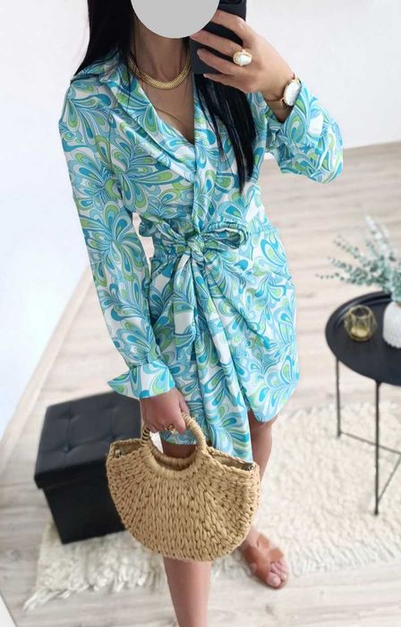 Kopertowa sukienka z kokardą Gina Tricot 36 S