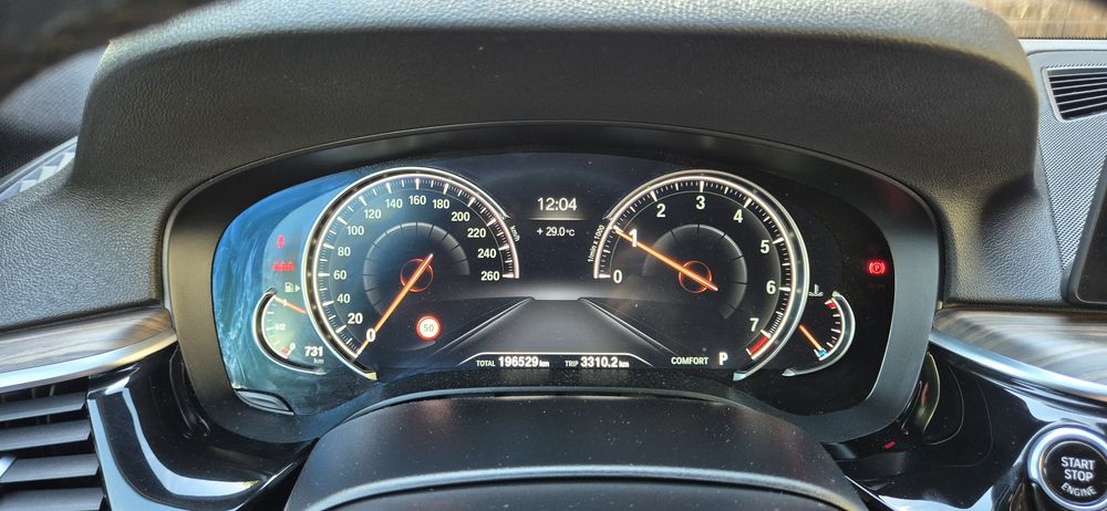 BMW 540i xDrive 340KM