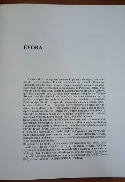 Évora: A cal e a pedra