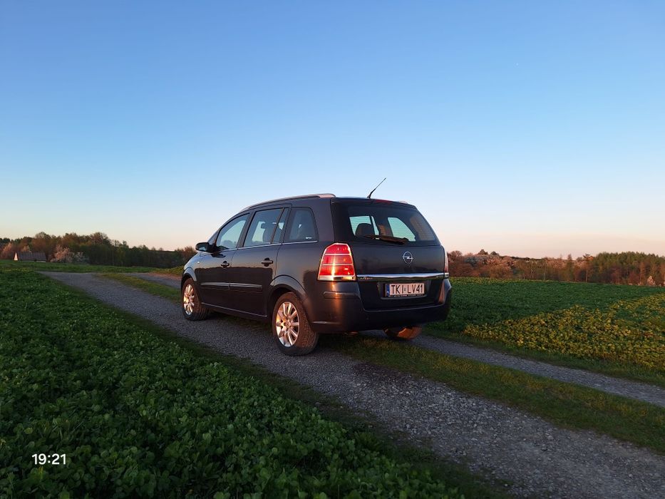 Opel Zafira B 1.9CDTI 120km 2006