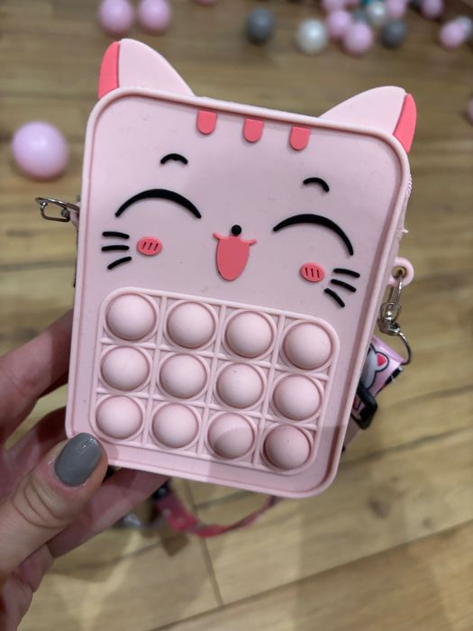 Torebka na telefon dla dziewczynki