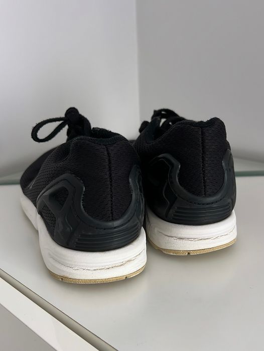 Buty czarne dla kobiet damskie 39  adidas sznurowane unisex sportowe stan dobry używane