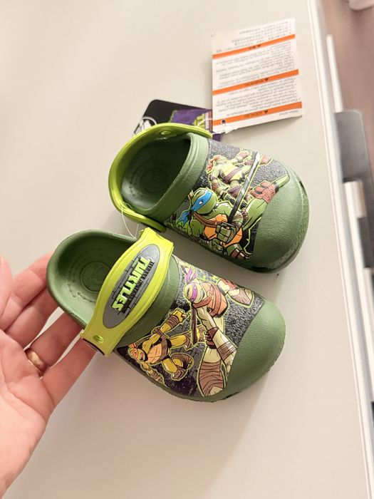 Дитяче взуття Crocs  (оригінал) 5 розмір
