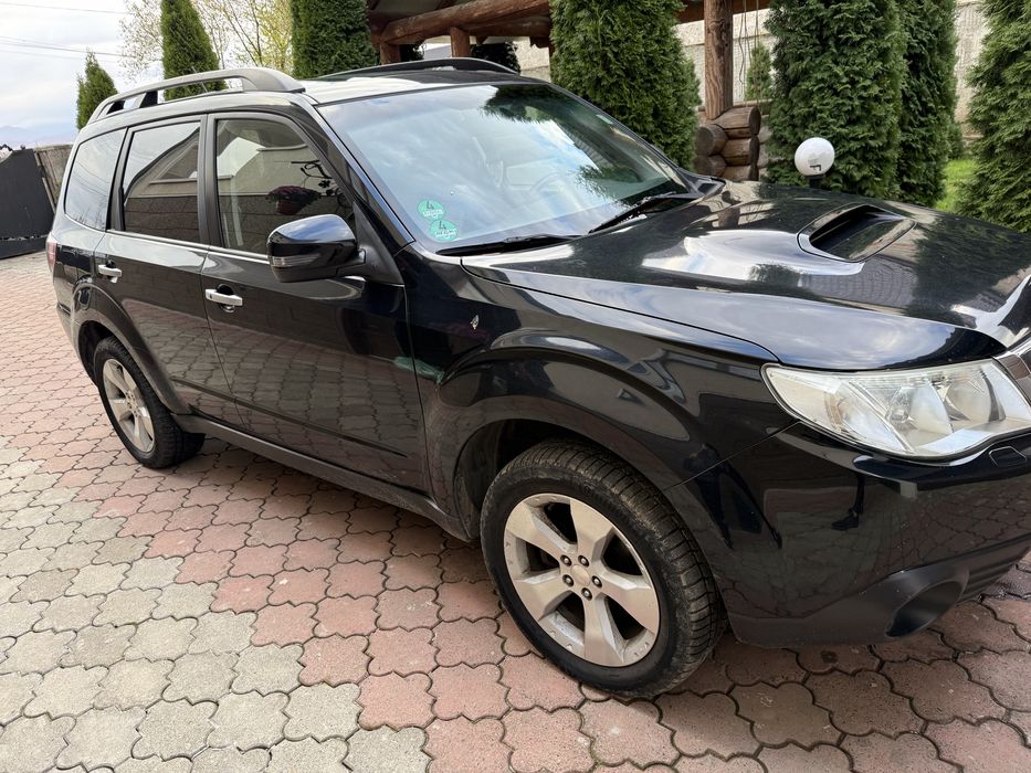 Subaru  Forester
