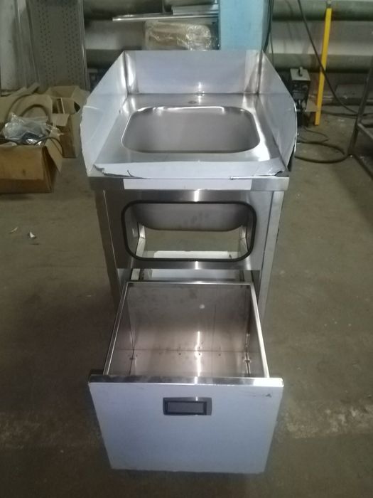 Столи та мийки з нерж. Виробництво!