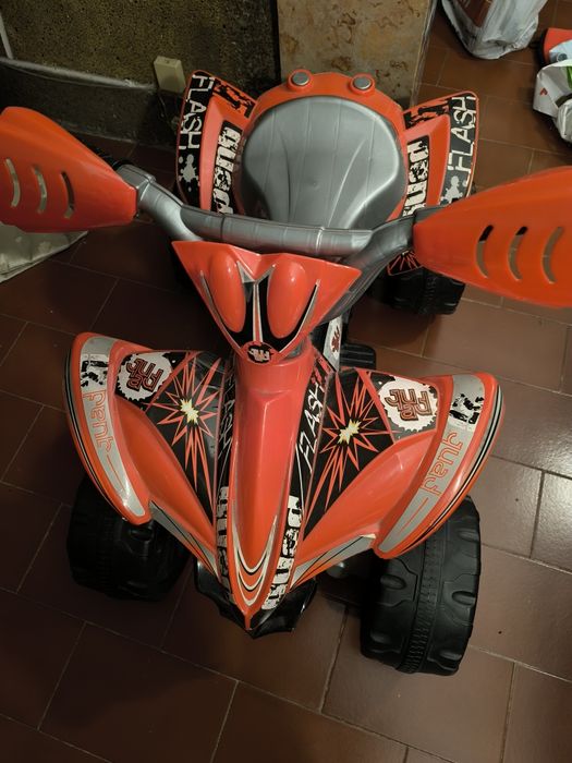 Moto 4 Criança - Como nova