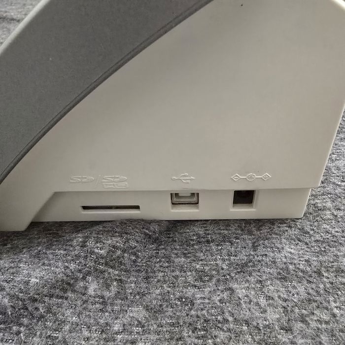 Плотер Silhouette Cameo (1 покоління) для різання плівки та паперу