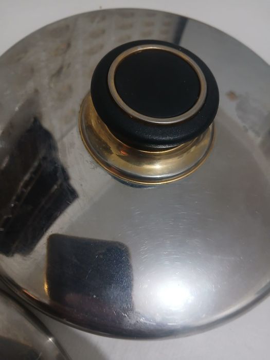 Trem de cozinha Siĺampos usado