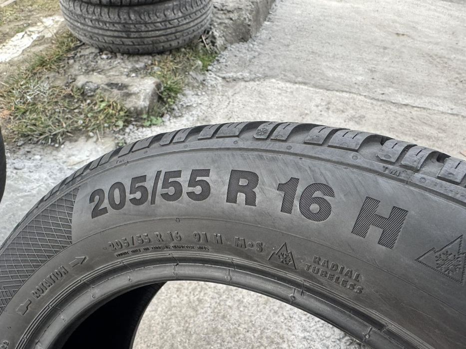 Зимові шини Continental 205/55 R16