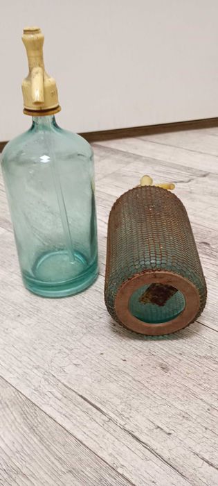 Stare syfony do wody gazowanej