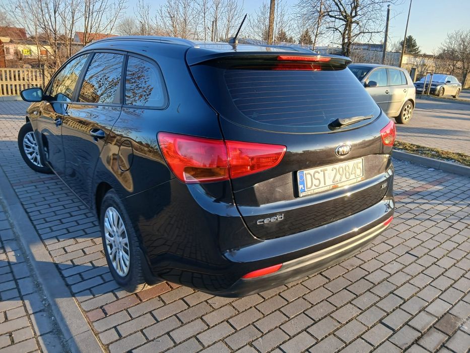 Kia Ceed 2016; 1,6 diesel; manual