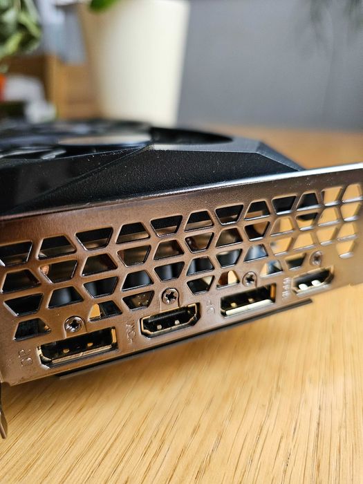 Karta graficzna Gigabyte GeForce RTX 3070 GAMING OC 8GB 100% SPRAWNA