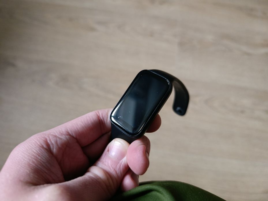 Фитнес трекер Xiaomi mi band 8 active рабочие
