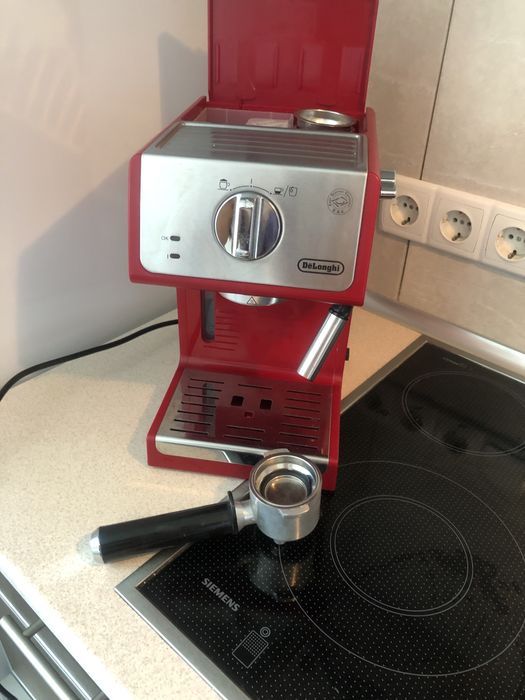 Кавоварка рожкова Delonghi