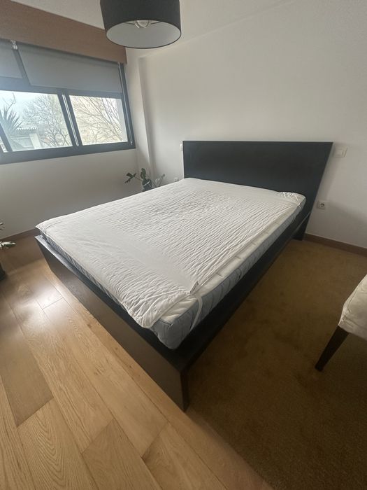 Cama Malm Ikea + colchão