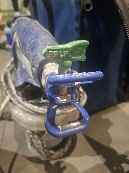 Pistolet elektryczny do malowania GRACO