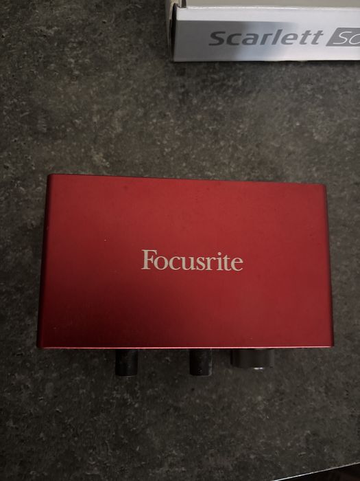 Focusrite Scarlett Solo 3rd Gen – Interface de Áudio USB